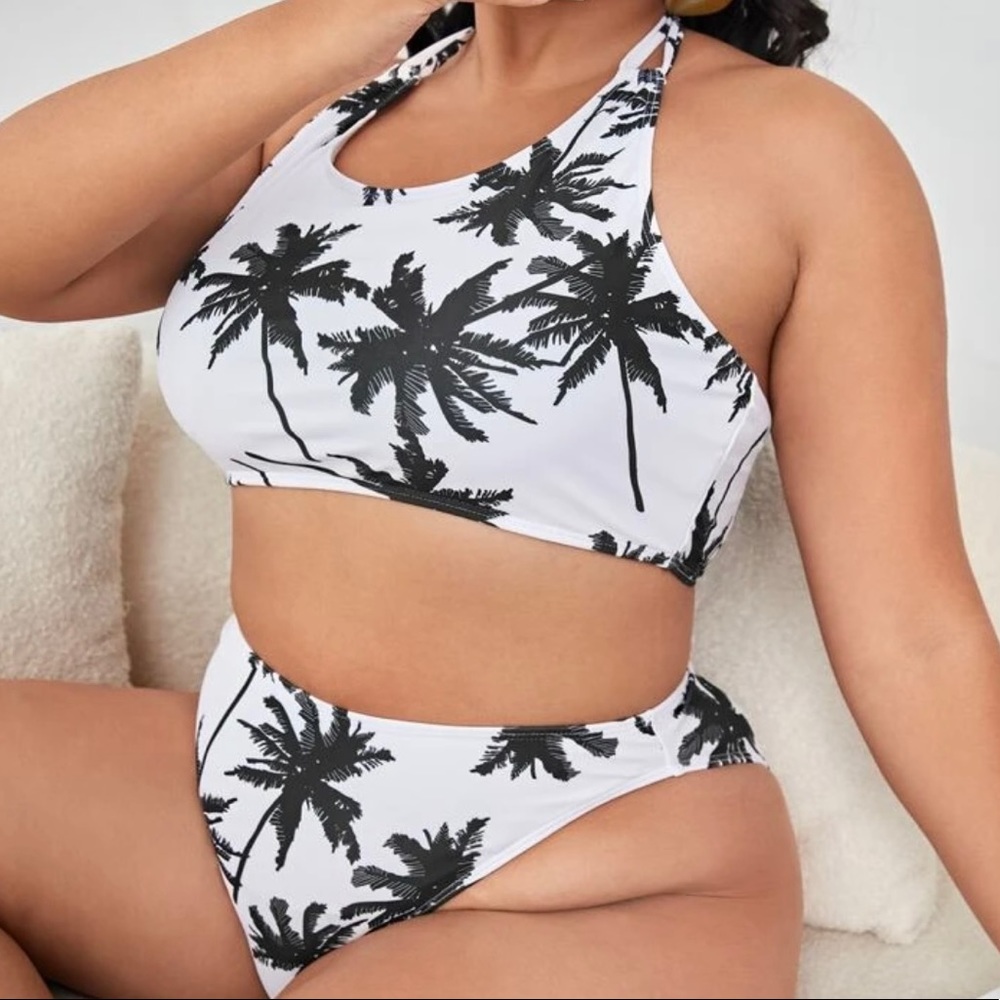 Palm Tree Print Halter Bikini Swimsuit Set
